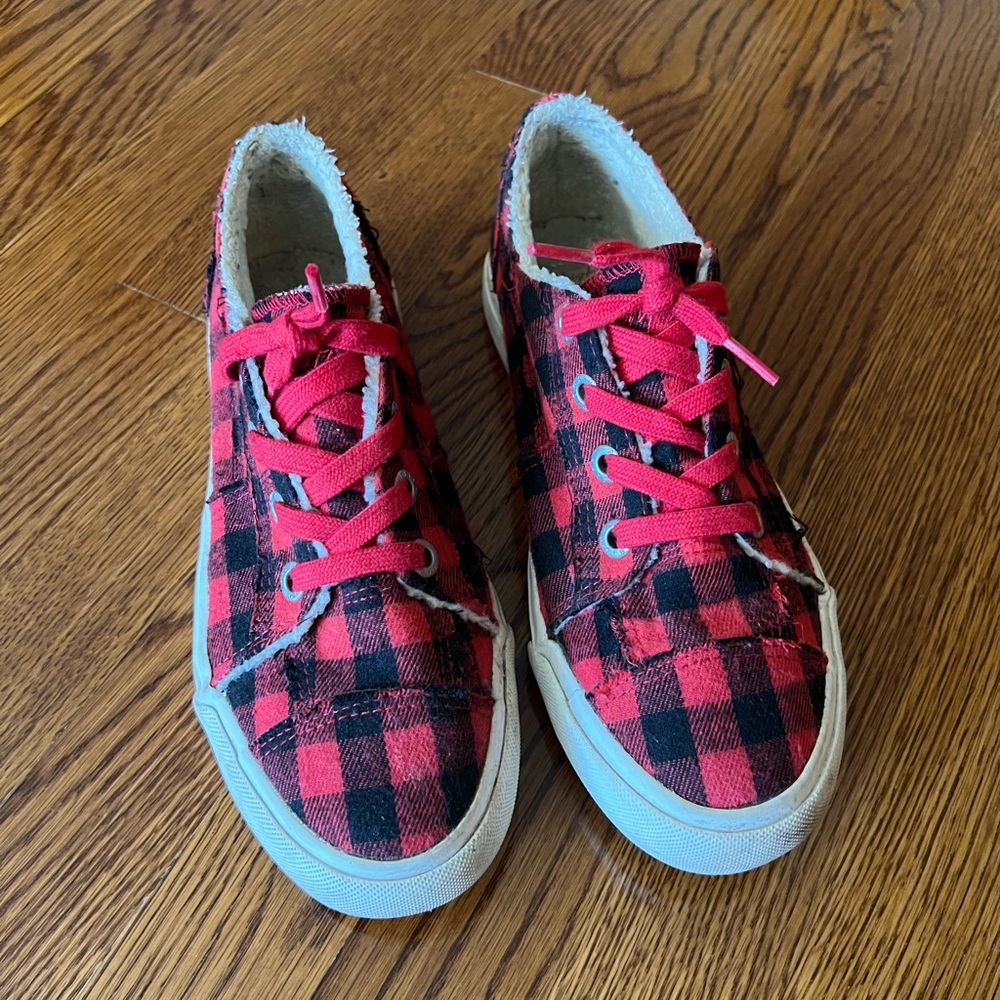 Blowfish Malibu Red and Black Plaid Sneakers